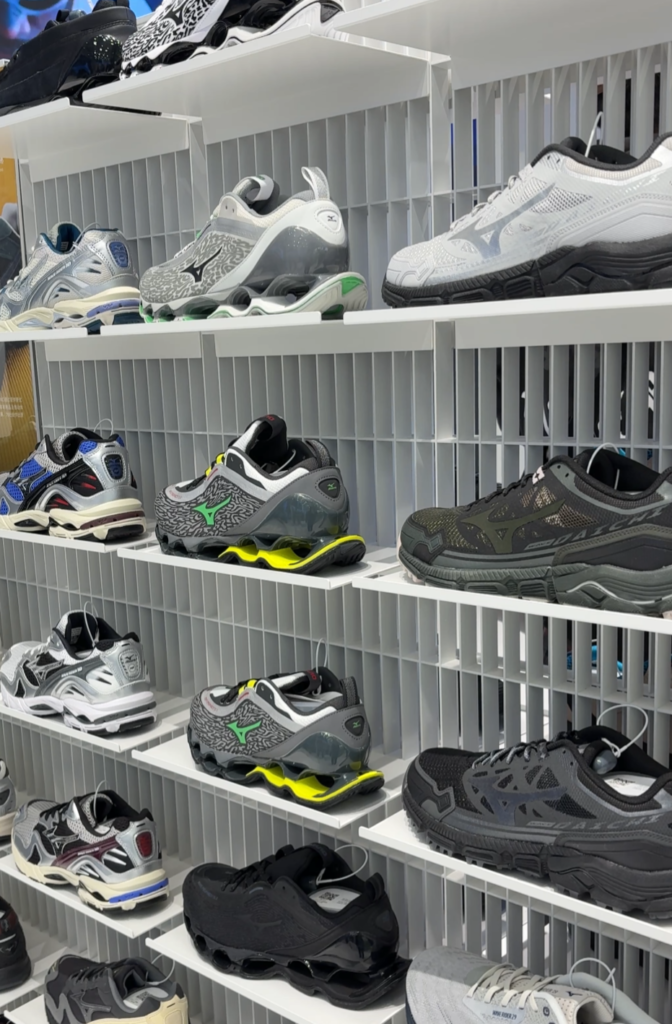 ムシンサ ラン・バック＆キャップクラブ